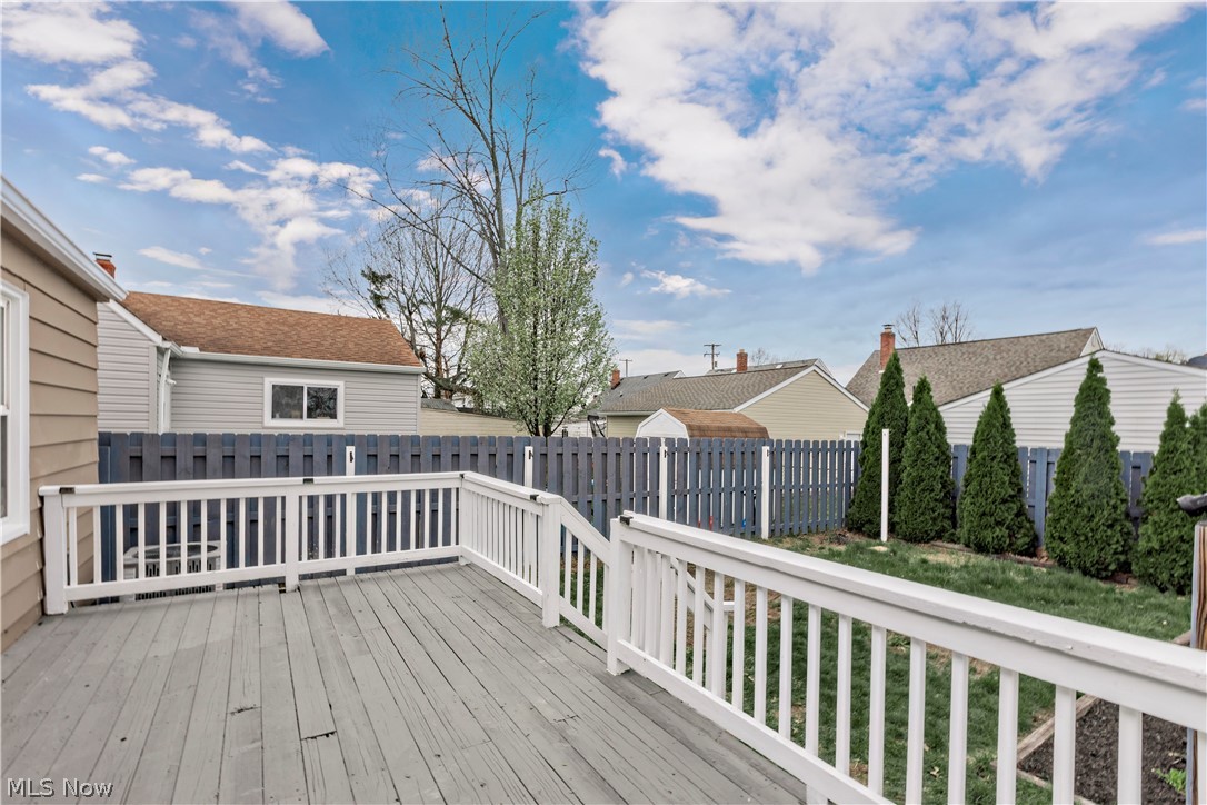 30025 Elgin Road Wickliffe, OH 44092 - Photo 36 of 41 Rear 20x10 deck