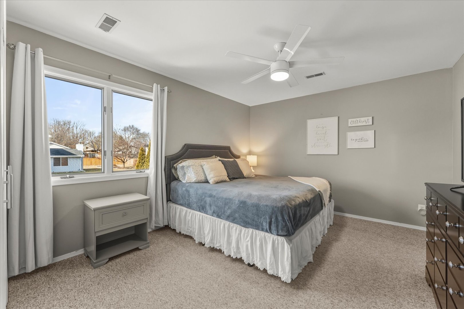 2608 Rachel Road Champaign, IL 61822 - Photo 23 of 47 a bedroom with a bed and a large window