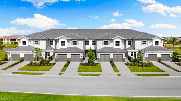 $654,052 | 15345 Giardino Drive, Unit 12202, Naples, FL 34114