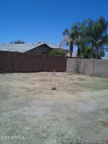 $1,875 | 16735 West Taylor Street, Goodyear, AZ 85338