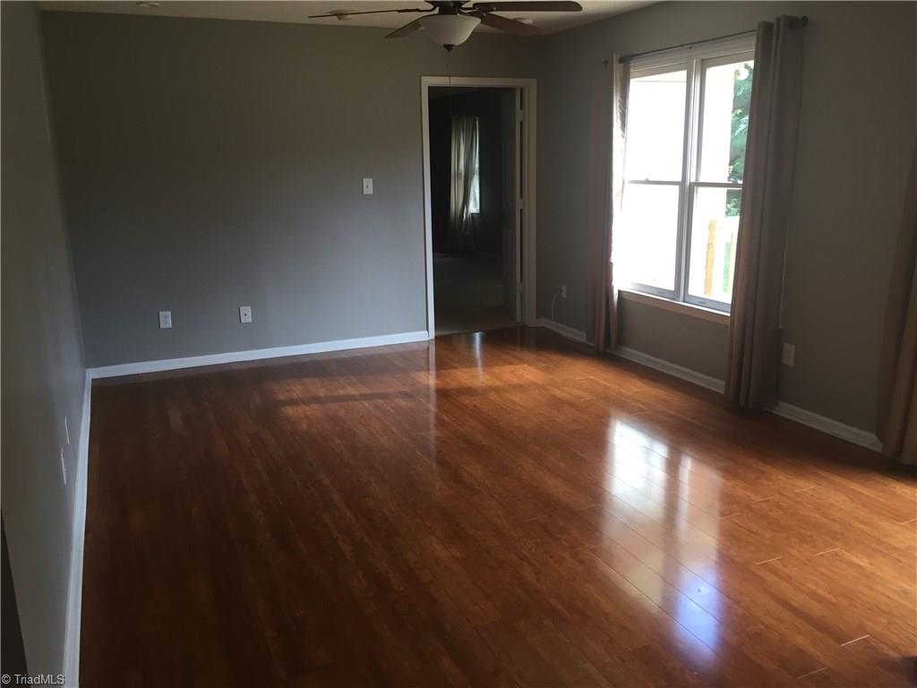 2612 Celeste Road Walkertown, NC 27051 - Photo 7 of 23 Living room