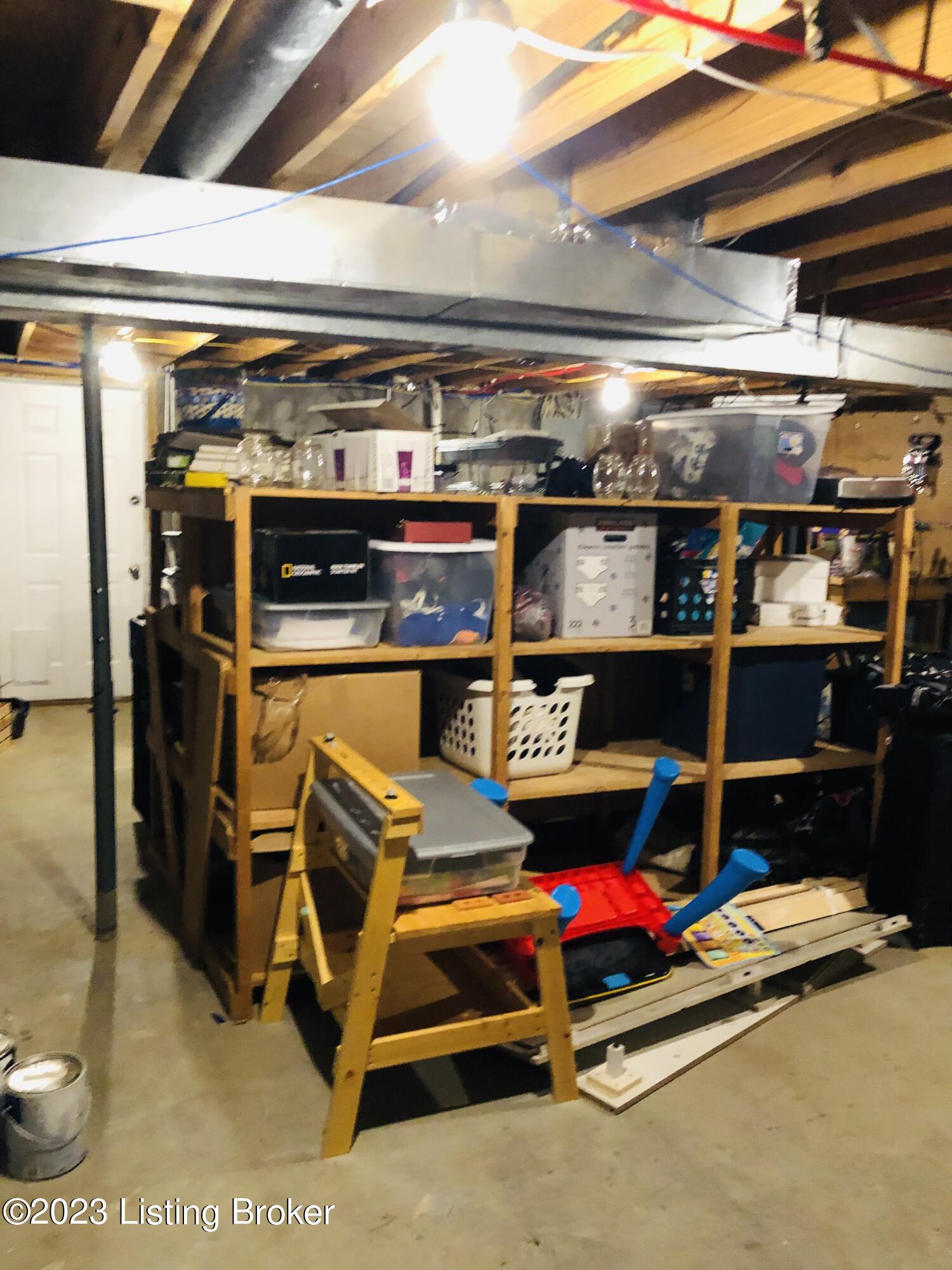 71 Mockingbird Road New Castle, KY 40050 - Photo 33 of 42 Storage!