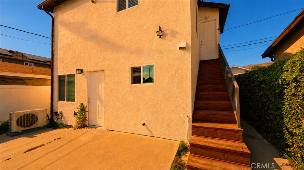 6851 Foothill Boulevard Tujunga, CA 91042 - Photo 49 of 50