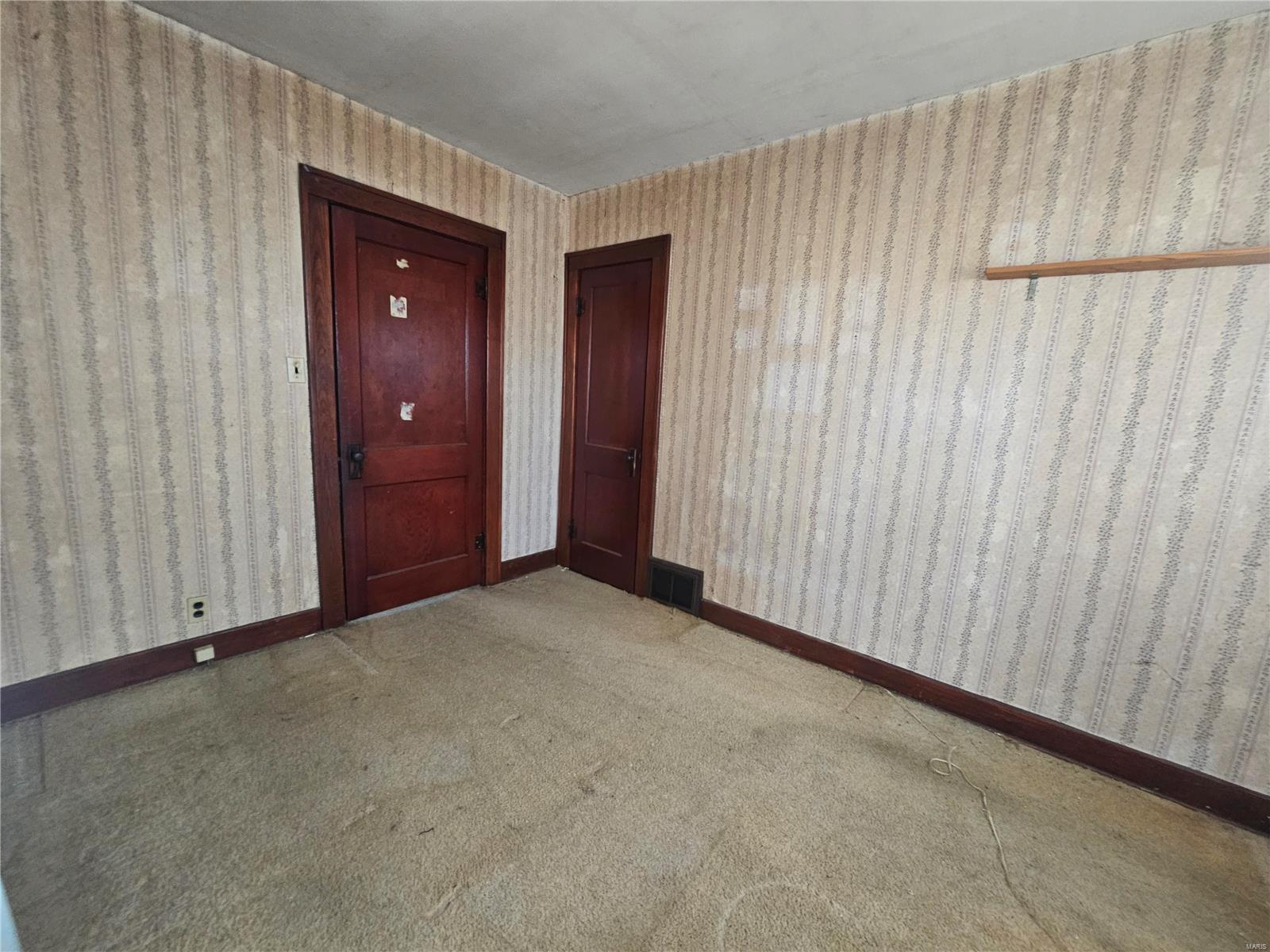 1418 Main Street South Roxana, IL 62087 - Photo 11 of 21