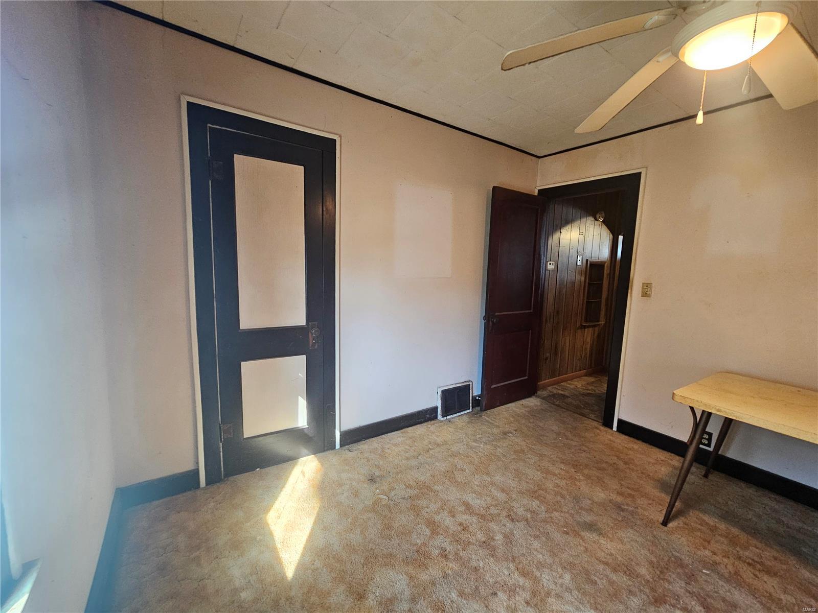 1418 Main Street South Roxana, IL 62087 - Photo 17 of 21