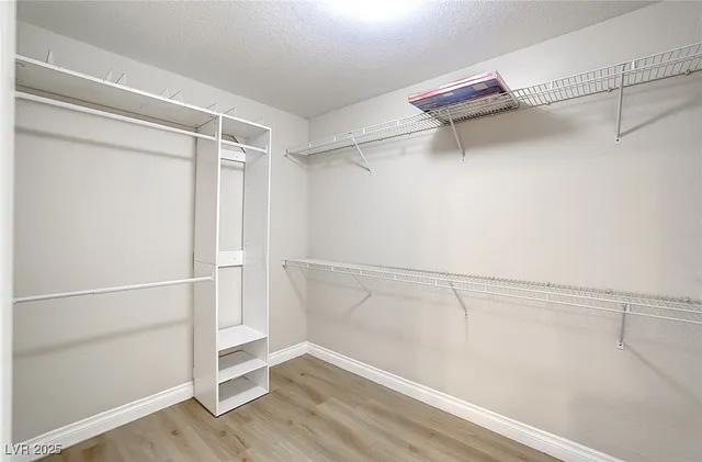 $2,800 | 373 Kenya Road, Las Vegas, NV 89123