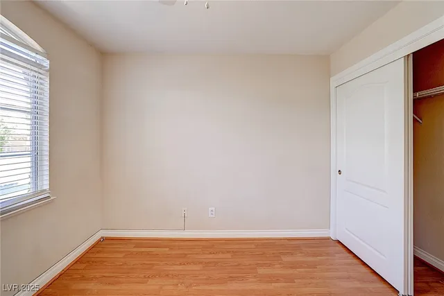 $2,800 | 373 Kenya Road, Las Vegas, NV 89123