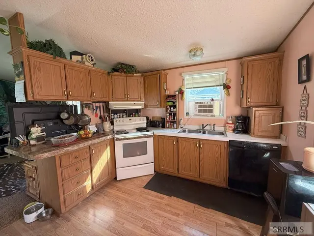 $175,000 | 233 Obsidian Drive, Salmon, ID 83467