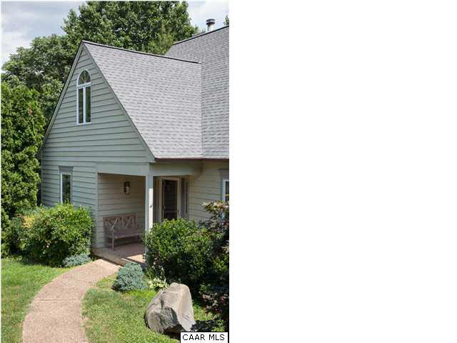 145 Spring Mountain Road Charlottesville, VA 22902 - Photo 5 of 48 Gallery Image 5