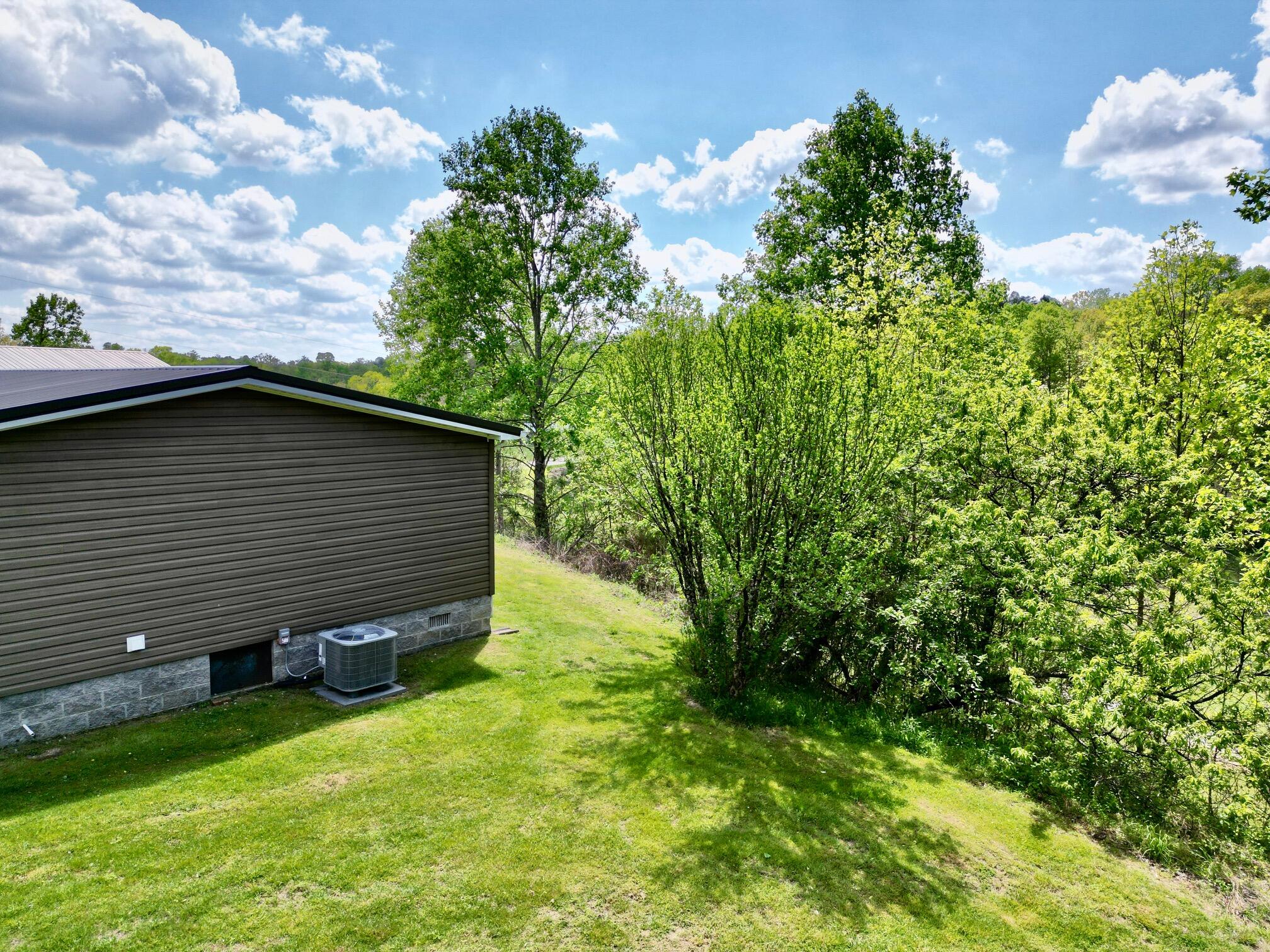 695 Pine Grove Road Beattyville, KY 41311 - Photo 48 of 58 dji_fly_20240424_144106_464_171398416008