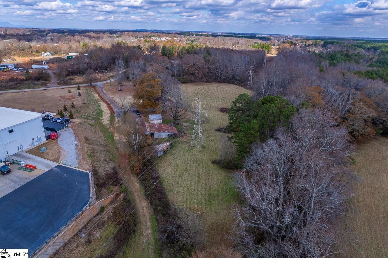 847 Harvey Road Greer, SC 29651 - Photo 15 of 49 Gallery Image 15