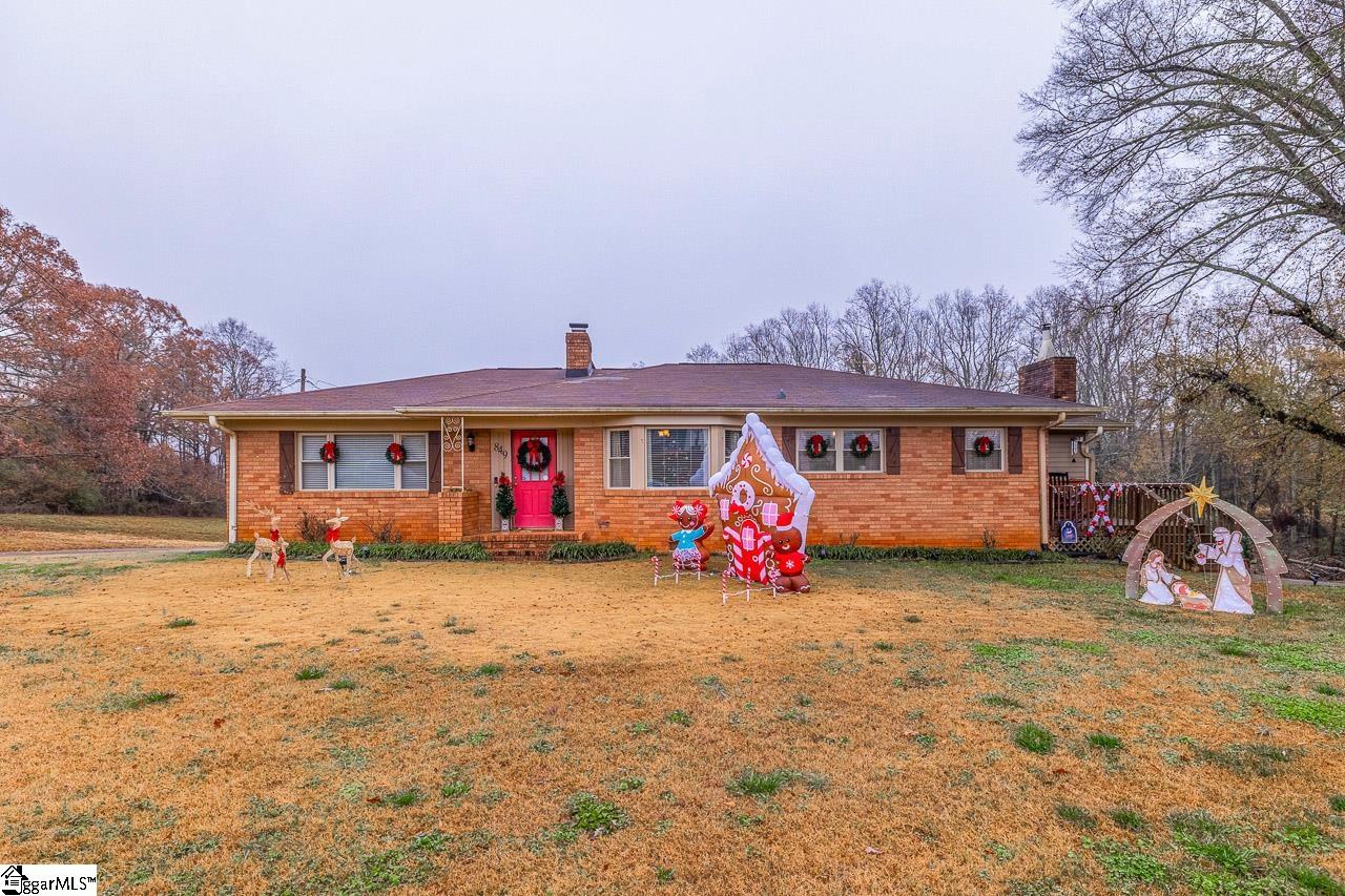 847 Harvey Road Greer, SC 29651 - Photo 33 of 49 Gallery Image 33
