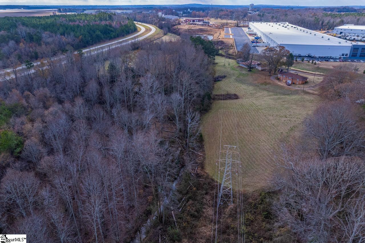 847 Harvey Road Greer, SC 29651 - Photo 7 of 49 Gallery Image 7