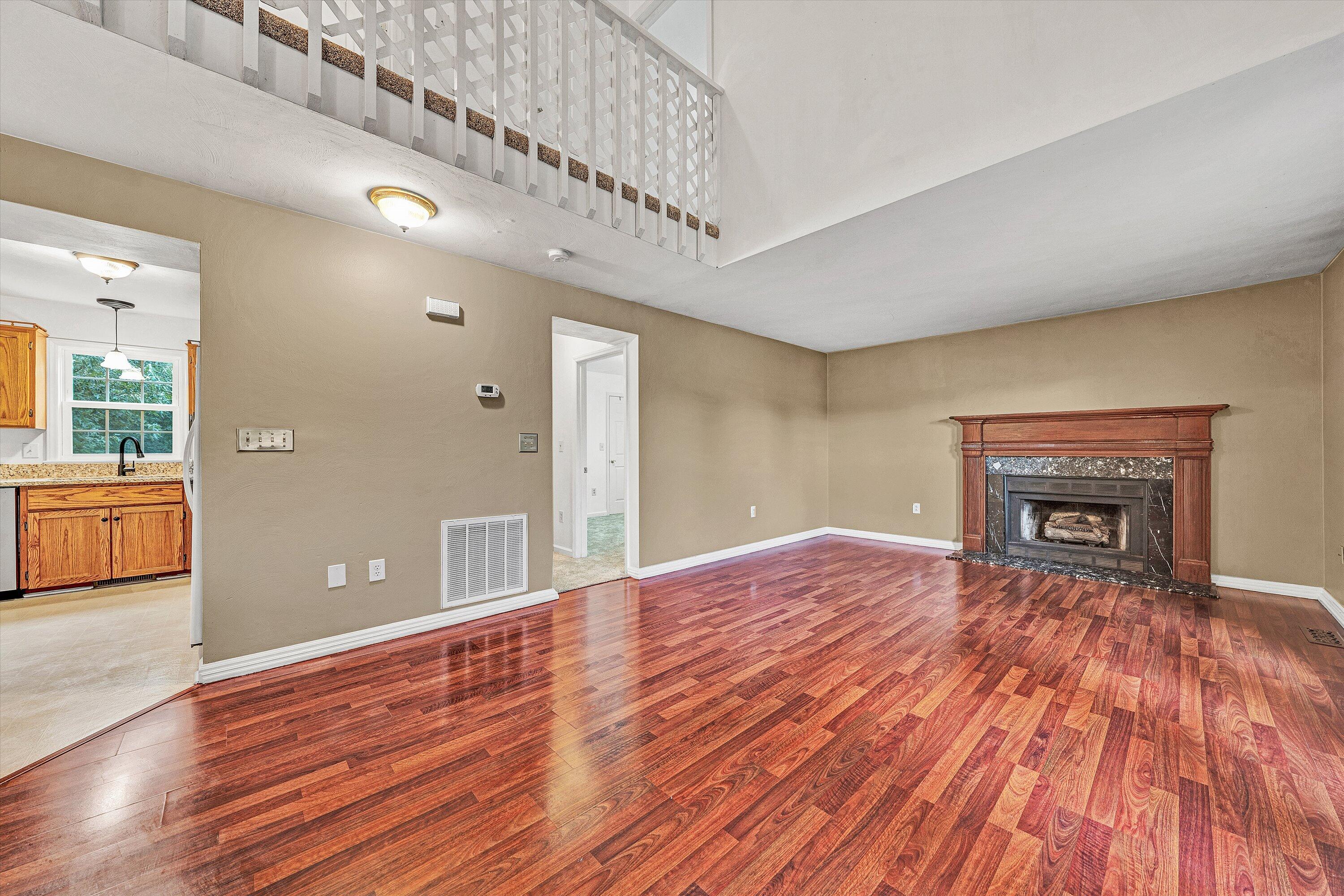 5110 Stewartsville Road Moneta, VA 24121 - Photo 6 of 24 06-DSC00085