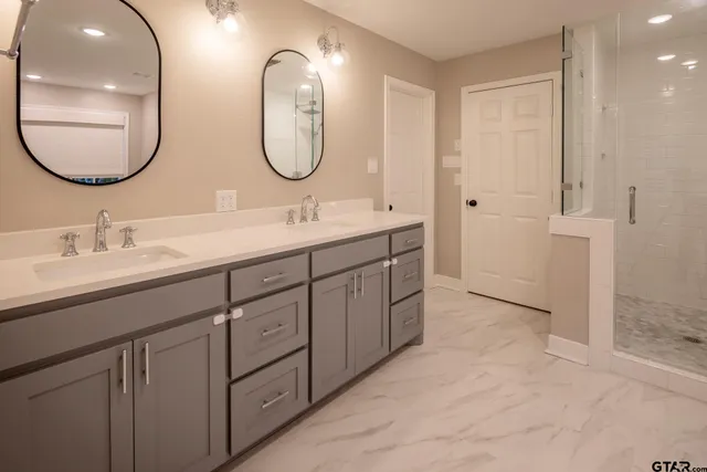 $699,900 | 3618 Trailwood Court, Tyler, TX 75707