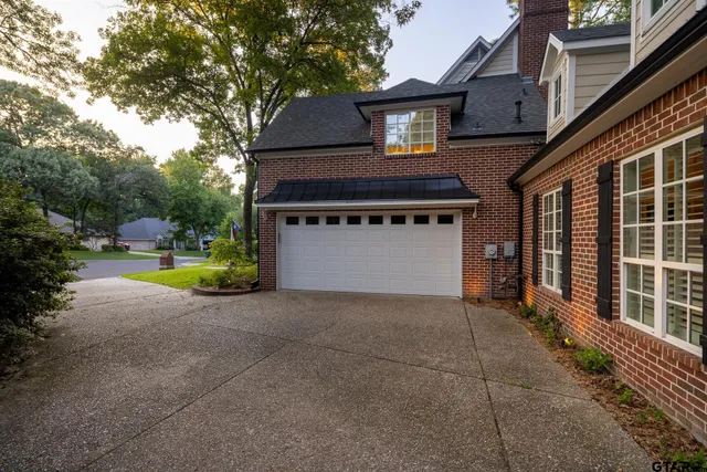 $699,900 | 3618 Trailwood Court, Tyler, TX 75707