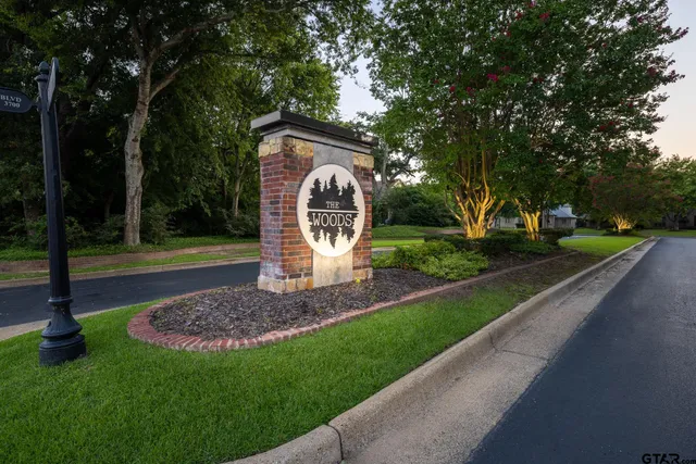 $699,900 | 3618 Trailwood Court, Tyler, TX 75707