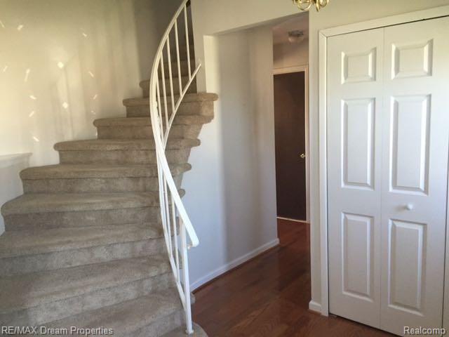 44235 Brandywyne Road Canton, MI 48187 - Photo 8 of 25