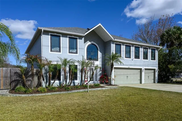 $621,000 | 220 Bird Of Paradise Drive, Palm Coast, FL 32137