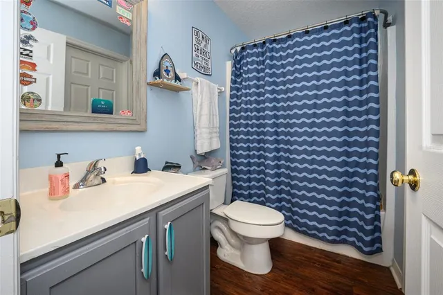 $621,000 | 220 Bird Of Paradise Drive, Palm Coast, FL 32137