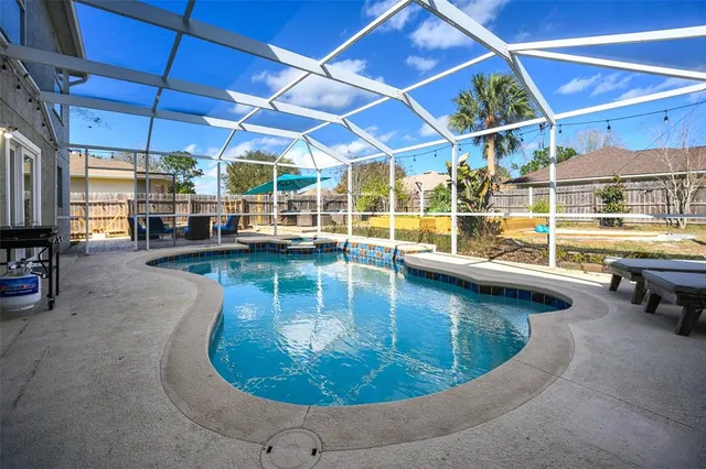 $621,000 | 220 Bird Of Paradise Drive, Palm Coast, FL 32137