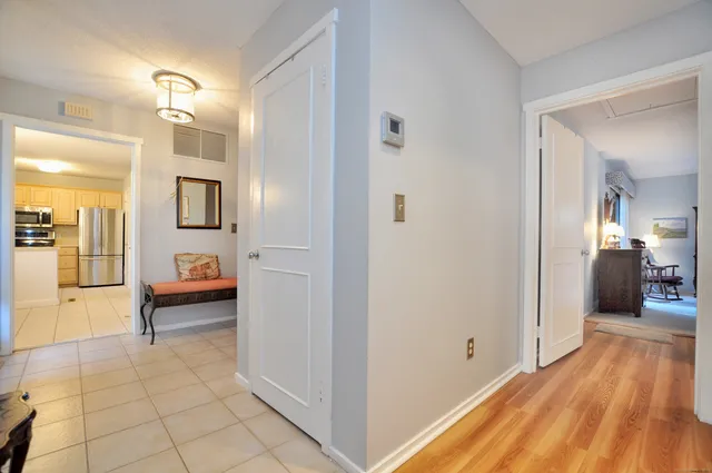 $280,000 | 278 Heritage Village, Unit B, Southbury, CT 06488