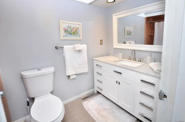 $280,000 | 278 Heritage Village, Unit B, Southbury, CT 06488