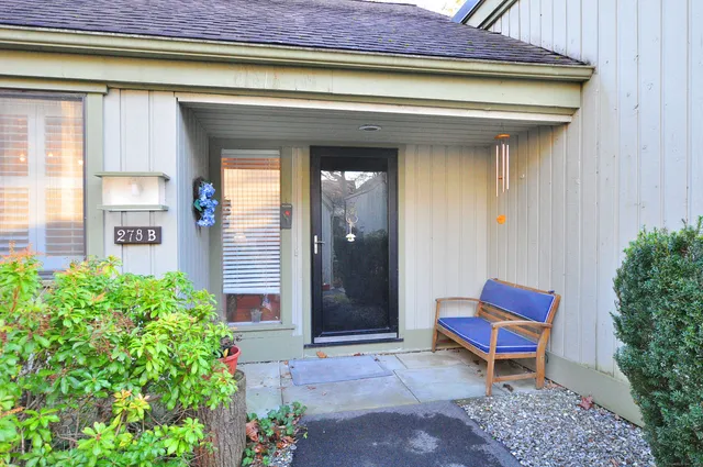 $280,000 | 278 Heritage Village, Unit B, Southbury, CT 06488