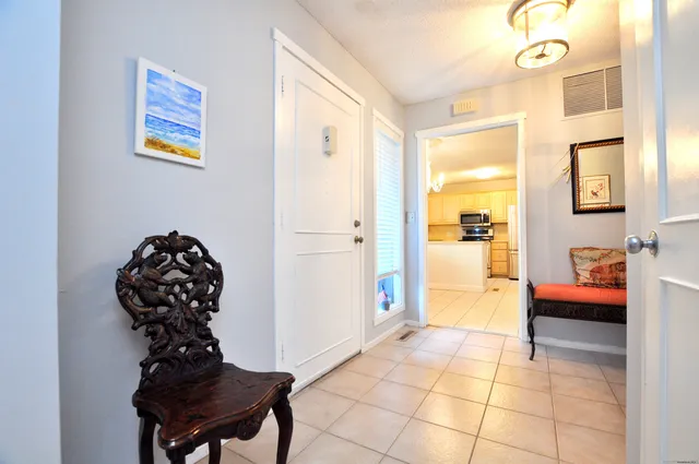 $280,000 | 278 Heritage Village, Unit B, Southbury, CT 06488