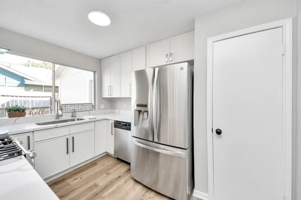 $2,500 | 9114 Spellman Road, Houston, TX 77031