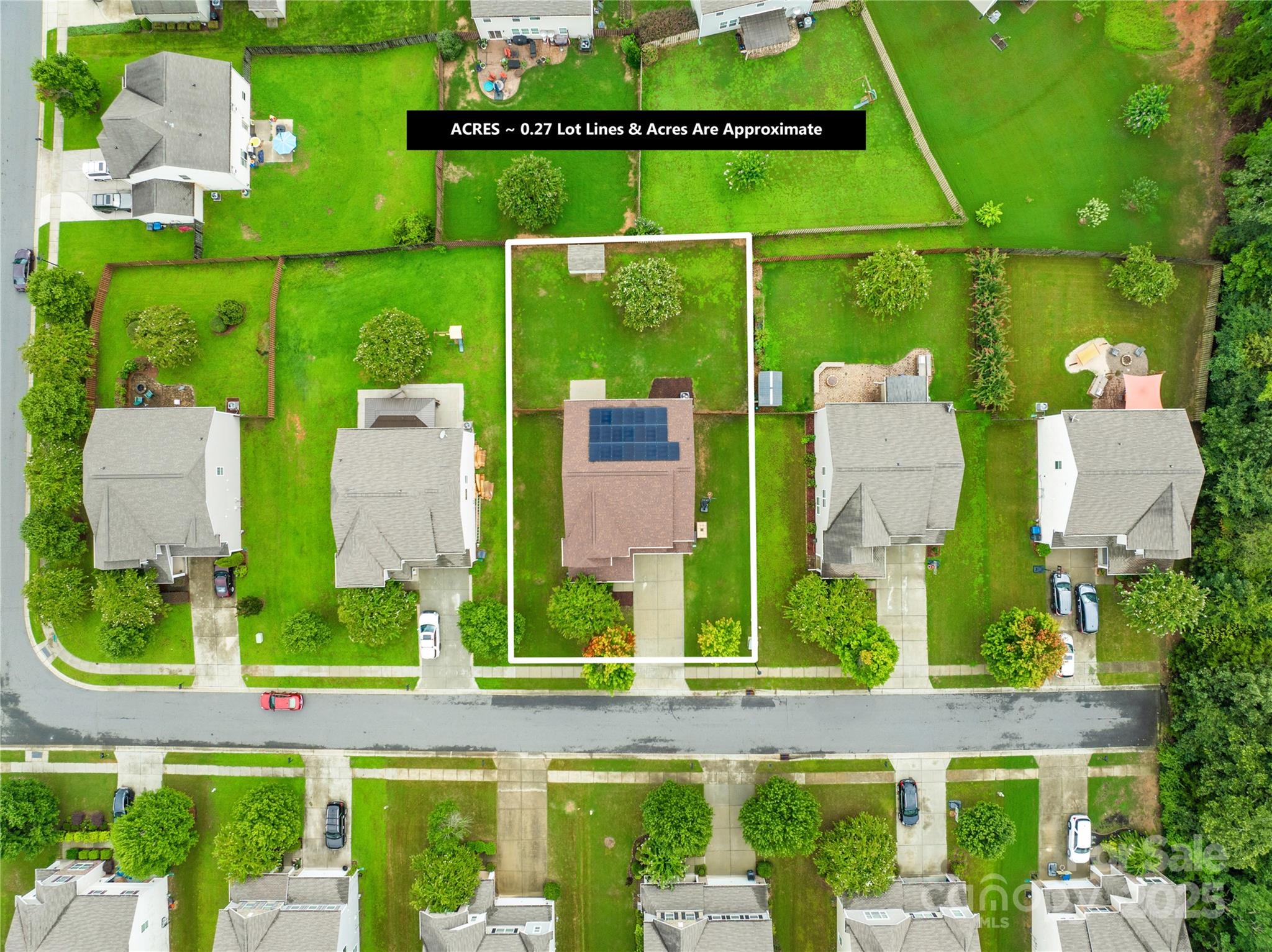 1858 Caprington Drive Fort Mill, SC 29707 - Photo 4 of 46 an outdoor space with garden view