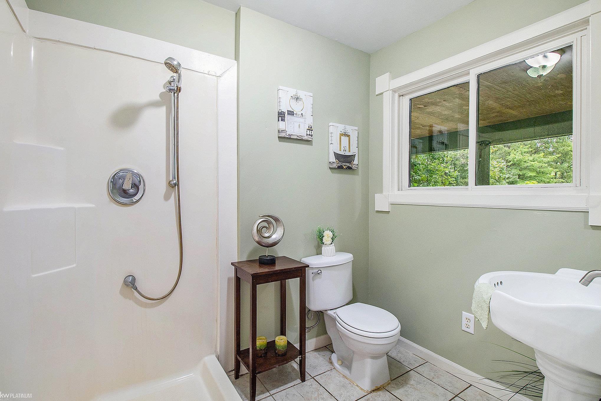 8480 Frith Road Columbus, MI 48063 - Photo 24 of 40 Gallery Image 24