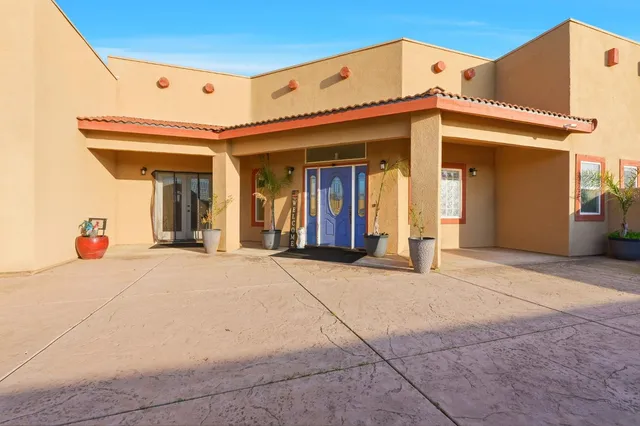 a view of a white building