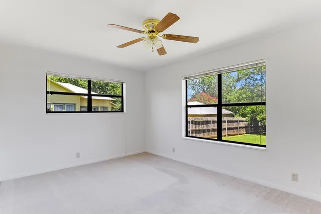 $290,000 | 1008 Wright Street, Llano, TX 78643