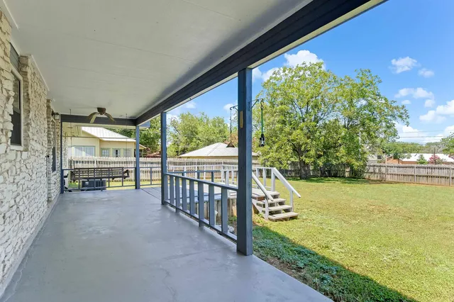 $290,000 | 1008 Wright Street, Llano, TX 78643