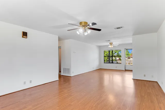 $290,000 | 1008 Wright Street, Llano, TX 78643