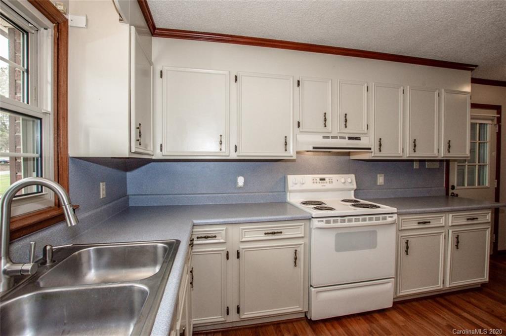 161 State Park Road Troutman, NC 28166 - Photo 18 of 40 Gallery Image 18