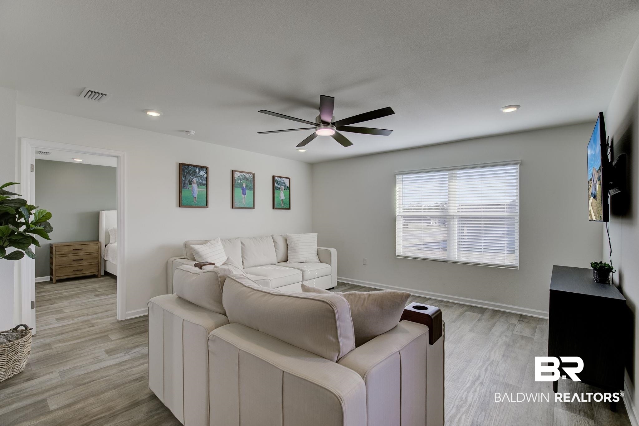 31458 Lyon Road Daphne, AL 36527 - Photo 5 of 50 Living Room