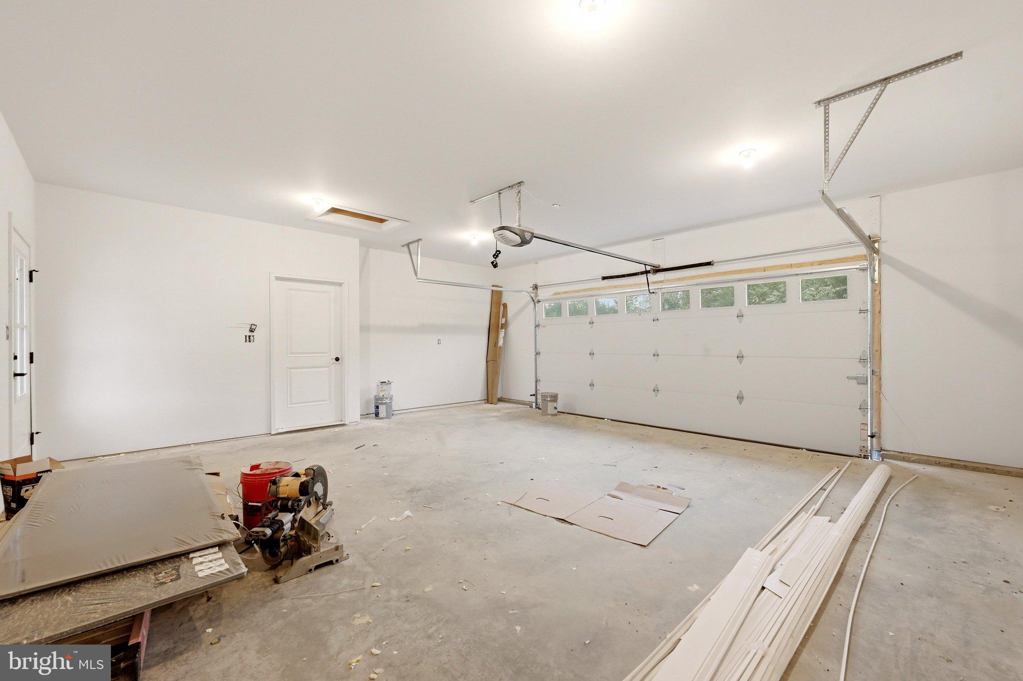 144 Messick Road Strasburg, VA 22657 - Photo 28 of 49 Garage