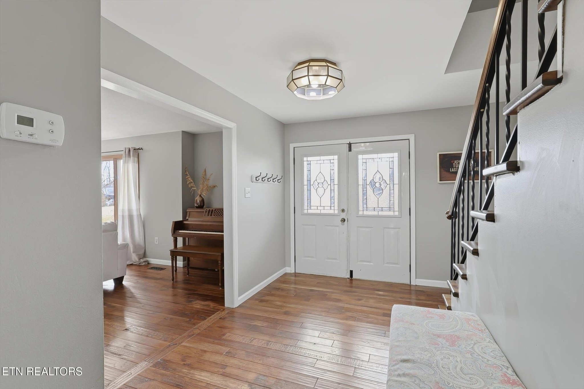 7940 Castlecomb Road Powell, TN 37849 - Photo 4 of 36 Gallery Image 4