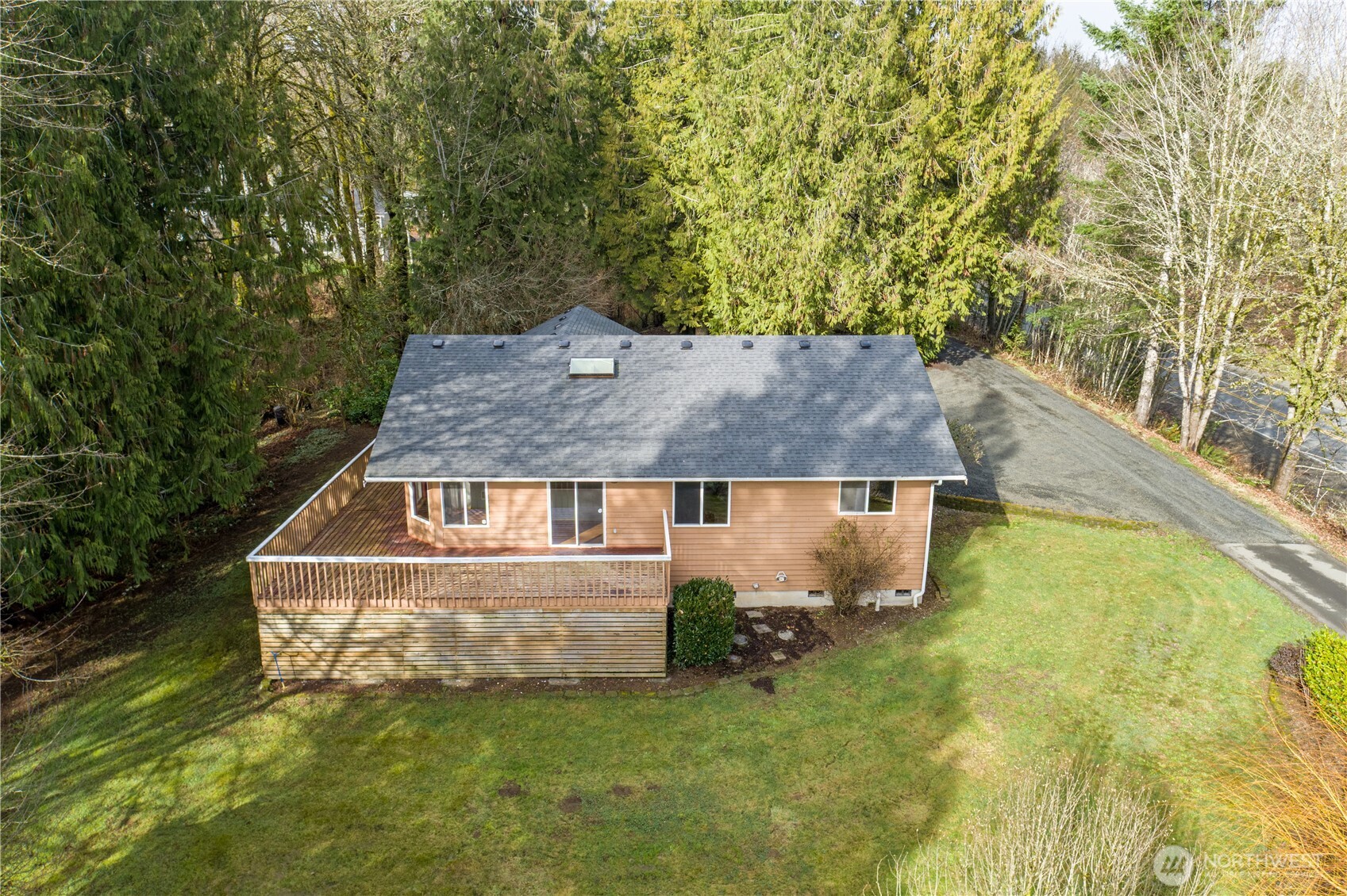 153 East Mason Lake Road Shelton, WA 98584 - Photo 2 of 30