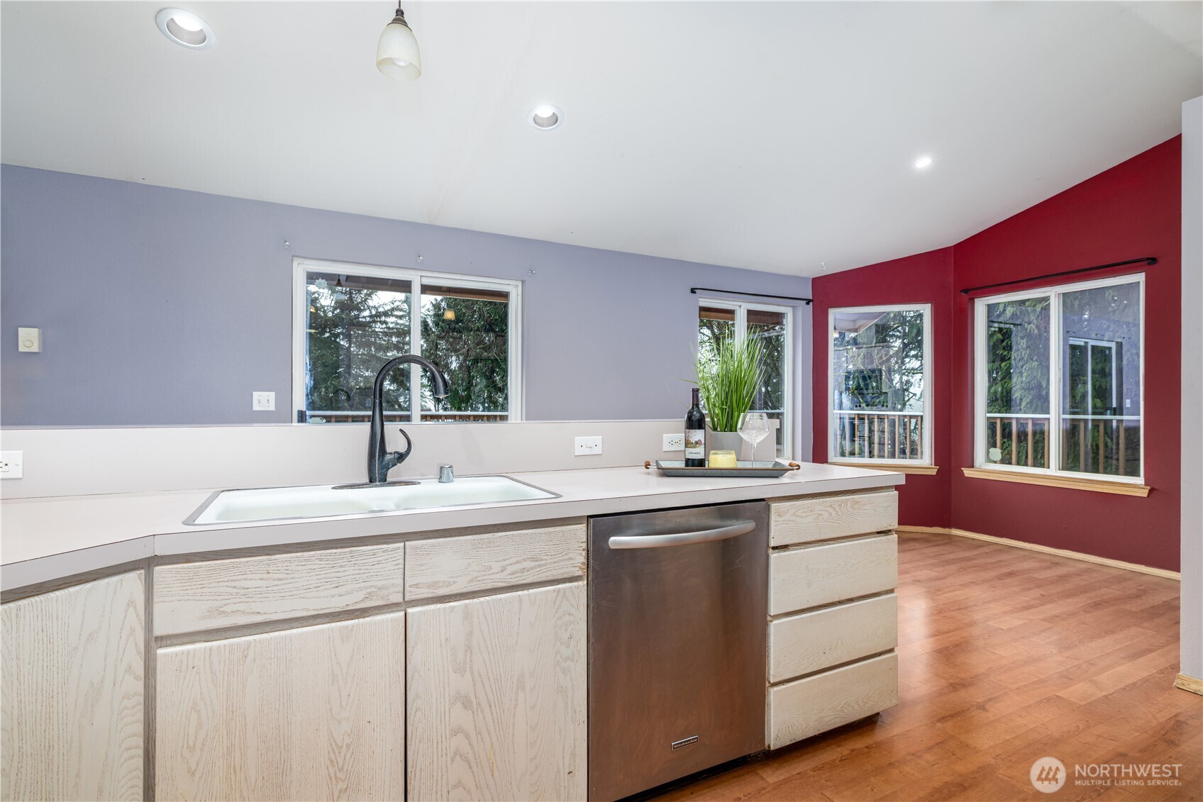 153 East Mason Lake Road Shelton, WA 98584 - Photo 9 of 30