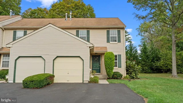$465,000 | 660 Bayberry Lane, Yardley, PA 19067