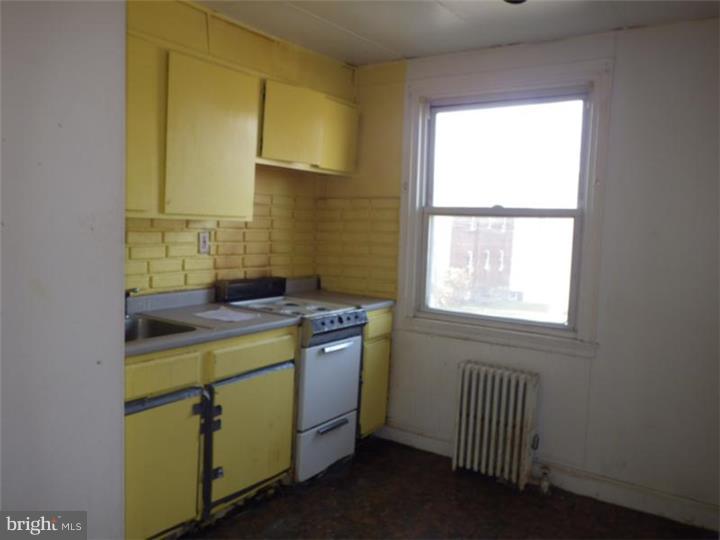 1610 Roumfort Road Philadelphia, PA 19150 - Photo 7 of 14 Gallery Image 7