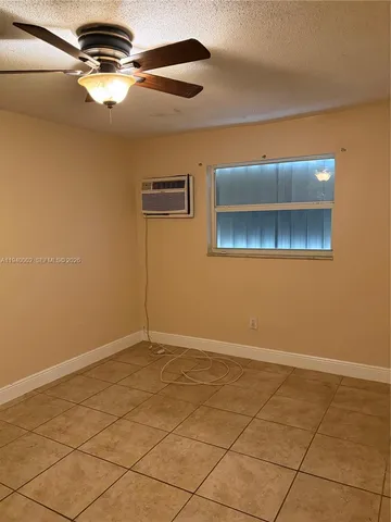 a view of room with an empty space