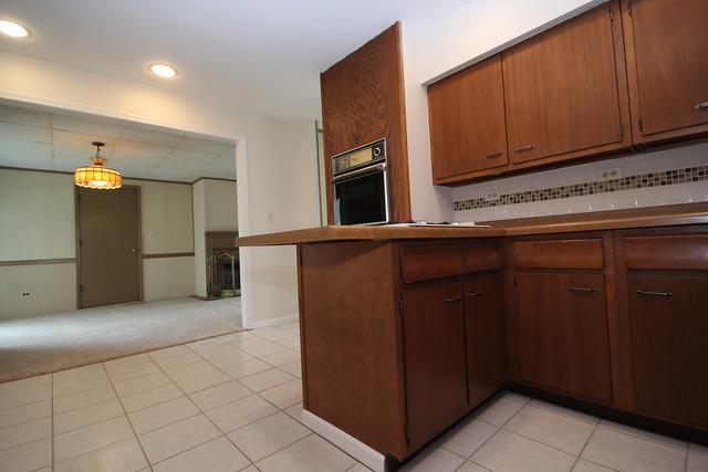 4 East Oltendorf Road Streamwood, IL 60107 - Photo 13 of 25