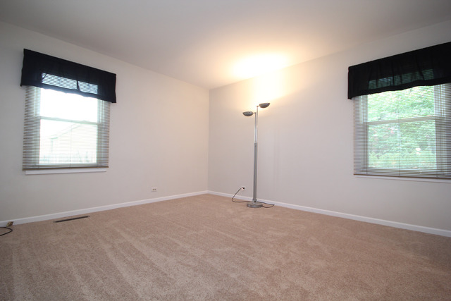 4 East Oltendorf Road Streamwood, IL 60107 - Photo 14 of 25