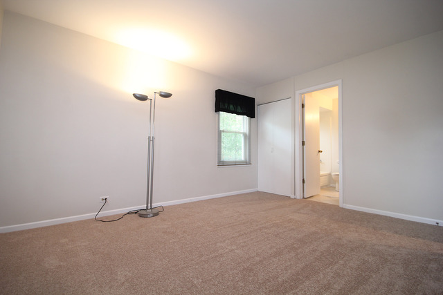 4 East Oltendorf Road Streamwood, IL 60107 - Photo 15 of 25