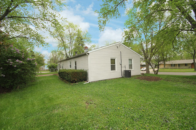 4 East Oltendorf Road Streamwood, IL 60107 - Photo 22 of 25