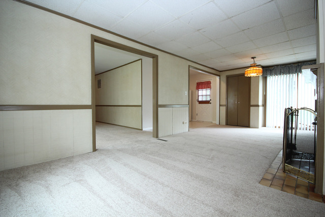 4 East Oltendorf Road Streamwood, IL 60107 - Photo 9 of 25